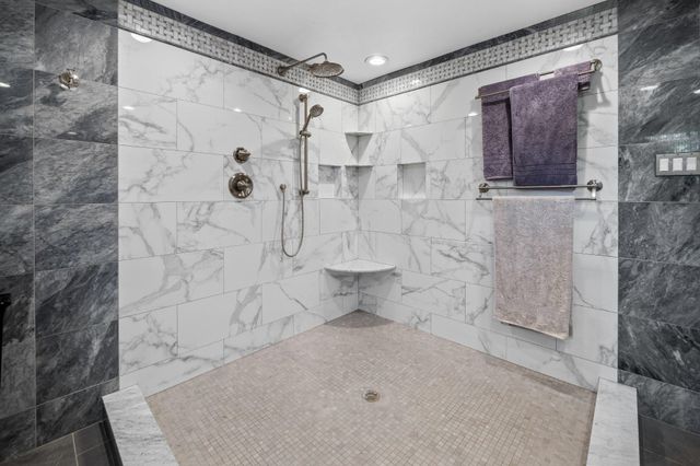 630 WILSON LN, Sellersville, PA 18960