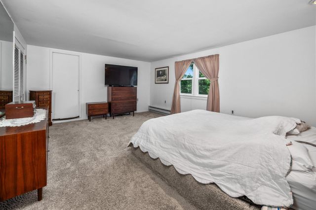 630 WILSON LN, Sellersville, PA 18960