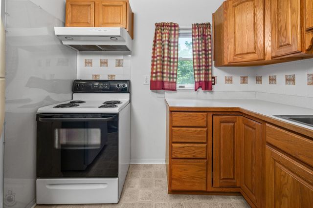 630 WILSON LN, Sellersville, PA 18960