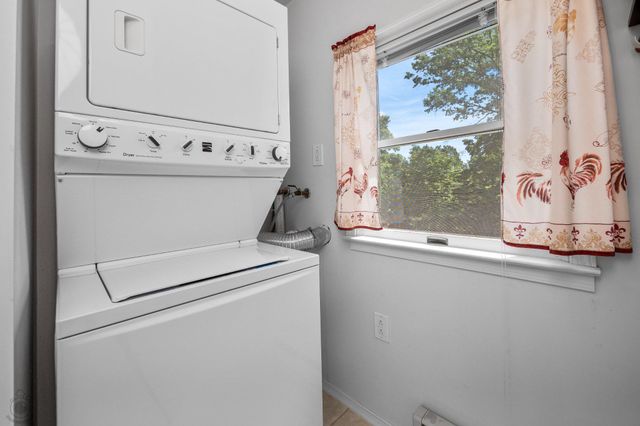 630 WILSON LN, Sellersville, PA 18960