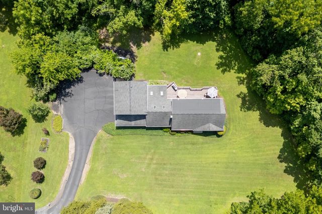 630 WILSON LN, Sellersville, PA 18960