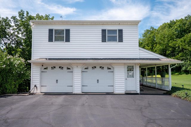 630 WILSON LN, Sellersville, PA 18960