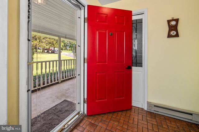 630 WILSON LN, Sellersville, PA 18960