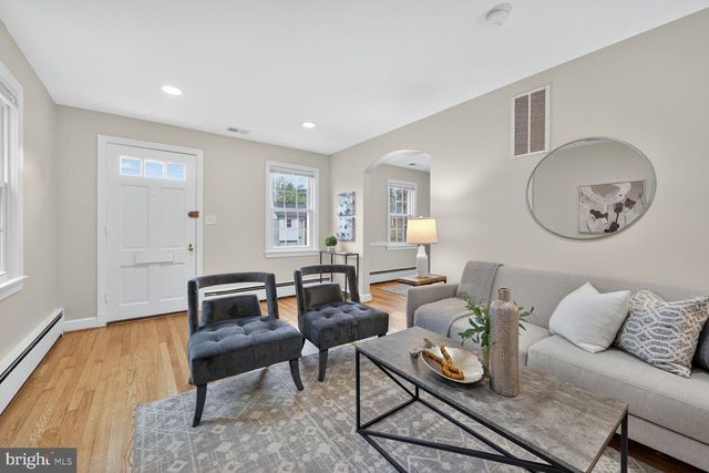 2813 LAUREL AVE, Cheverly, MD 20785