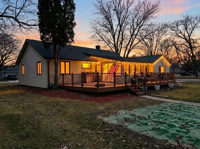 217 W Franklin Street, Rockton, IL 61072