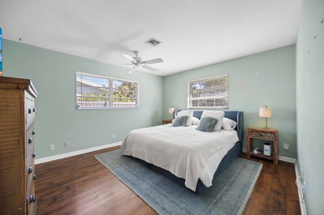 9676 Heather Circle W, Palm Beach Gardens, FL 33410