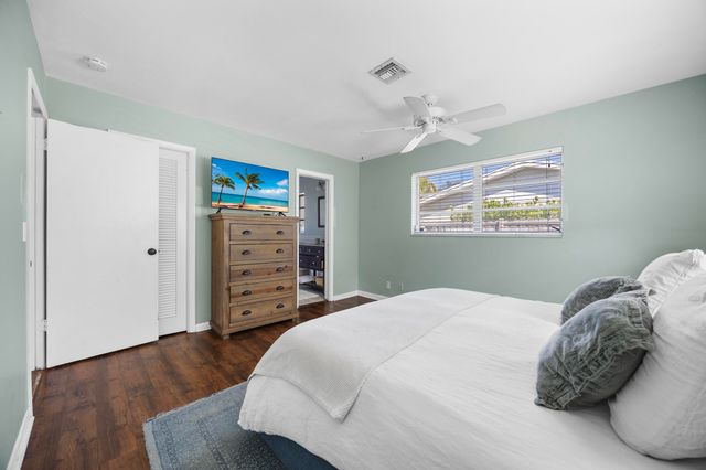 9676 Heather Circle W, Palm Beach Gardens, FL 33410