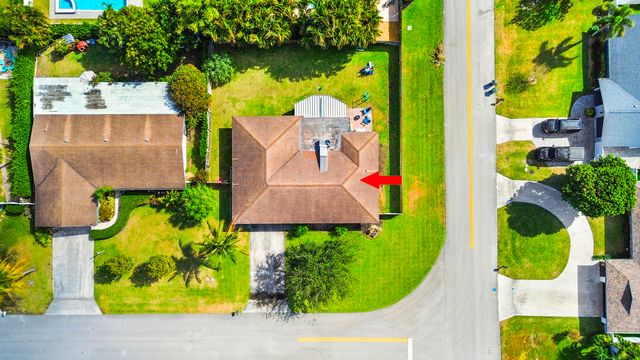 9676 Heather Circle W, Palm Beach Gardens, FL 33410