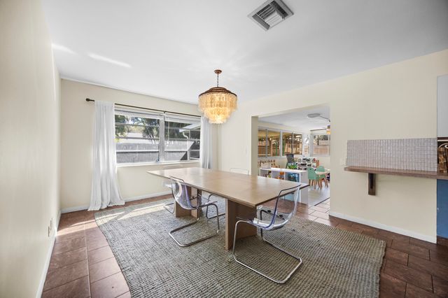 9676 Heather Circle W, Palm Beach Gardens, FL 33410