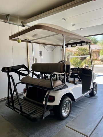 37358 Westridge Avenue, Palm Desert, CA 92211