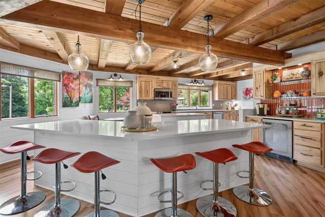 11465 Clinton Road, Rives Junction, MI 49277
