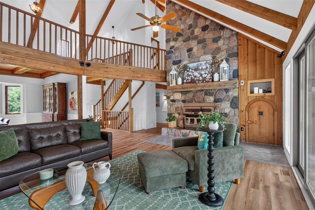 11465 Clinton Road, Rives Junction, MI 49277