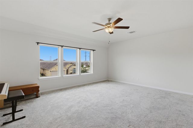 17200 Portnoy LN, Pflugerville, TX 78660