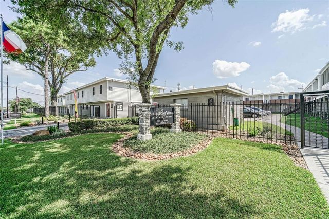 8271 Stone Street 7128, Houston, TX 77061