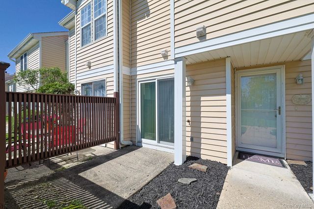 2820 Whispering Hills, Chester, NY 10918