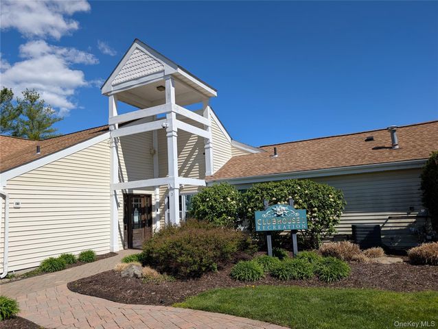 2820 Whispering Hills, Chester, NY 10918