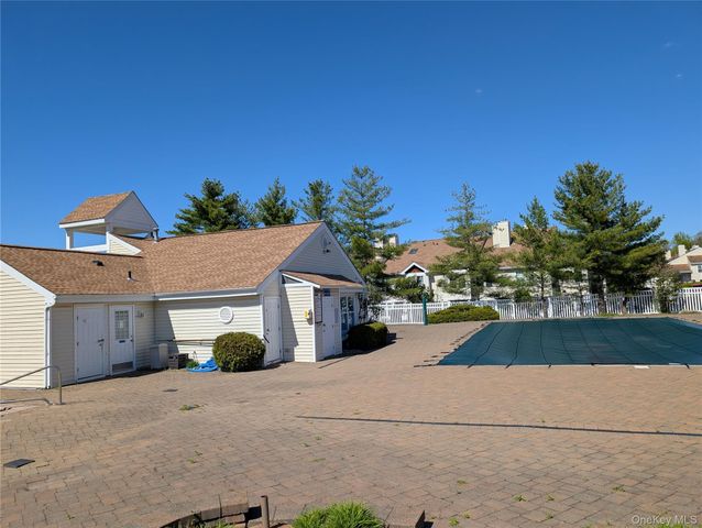 2820 Whispering Hills, Chester, NY 10918