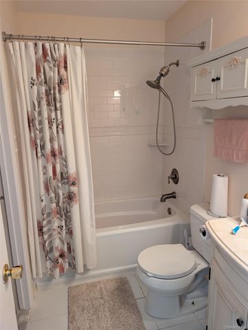 2820 Whispering Hills, Chester, NY 10918