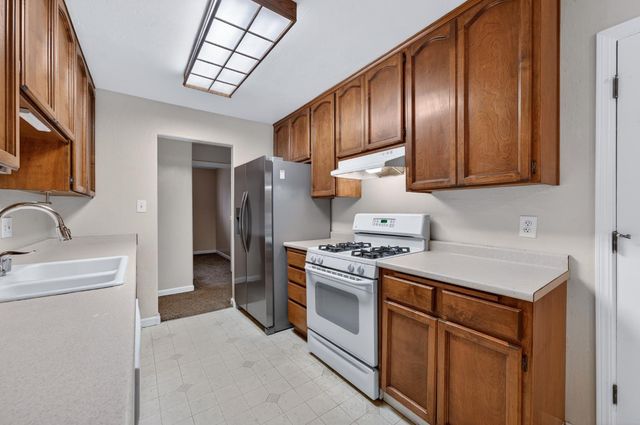 144 Withington Ave, Rio Linda, CA 95673