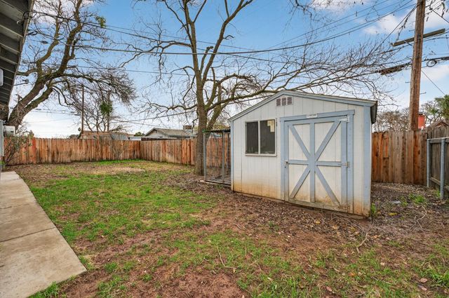 144 Withington Ave, Rio Linda, CA 95673