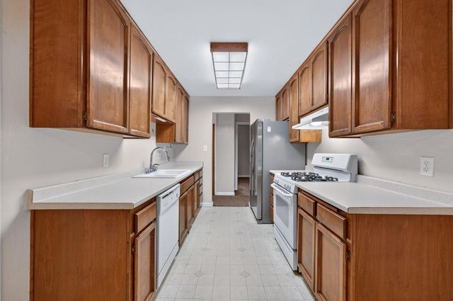 144 Withington Ave, Rio Linda, CA 95673