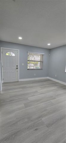 453 Florida Blvd 453, Miami, FL 33144