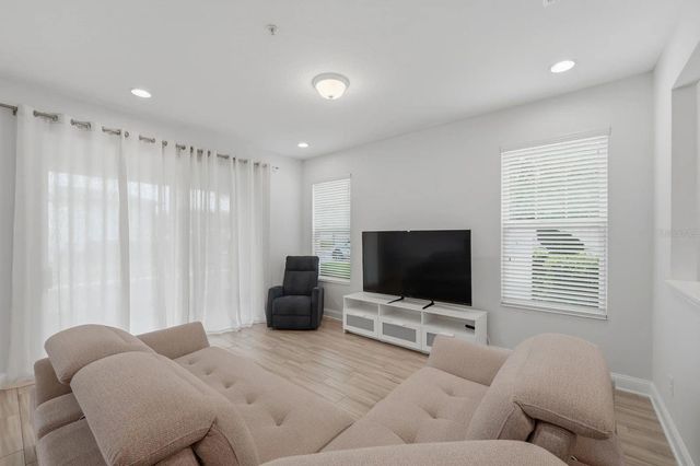 15691 ORANGE HARVEST LOOP, Winter Garden, FL 34787