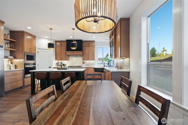 2308 E Dalmatian Drive, La Center, WA 98629