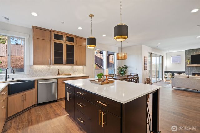 2308 E Dalmatian Drive, La Center, WA 98629