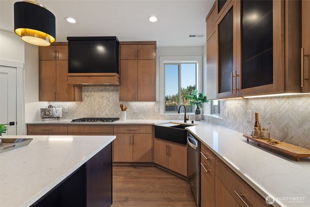 2308 E Dalmatian Drive, La Center, WA 98629