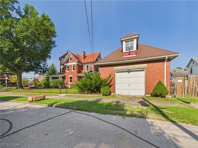1315 Washington Avenue, Parkersburg, WV 26101