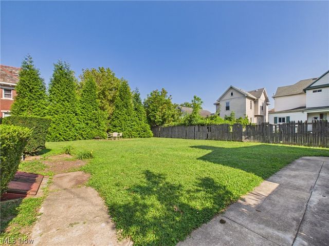1315 Washington Avenue, Parkersburg, WV 26101