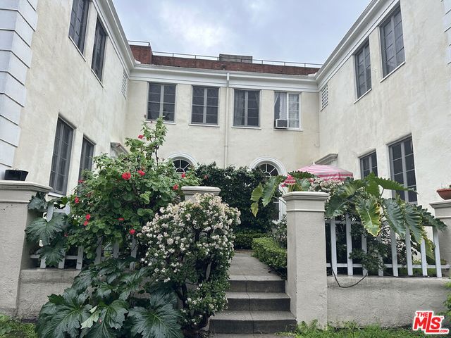 5564 W 6th Street 6, Los Angeles, CA 90036