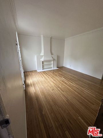 5564 W 6th Street 6, Los Angeles, CA 90036