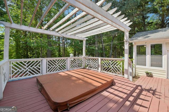 1468 Grovehurst Drive, Marietta, GA 30062