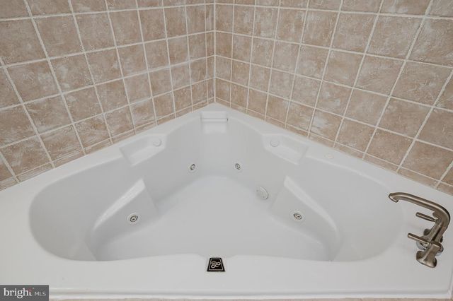 3635 GREENMOUNT AVE, Baltimore, MD 21218