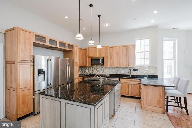 3635 GREENMOUNT AVE, Baltimore, MD 21218