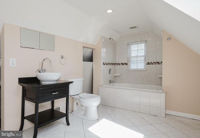 3635 GREENMOUNT AVE, Baltimore, MD 21218
