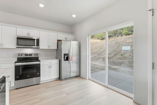 5137 E Mckinnon Ln, Spokane, WA 99212