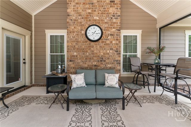 25 Crestwood Drive, Savannah, GA 31405