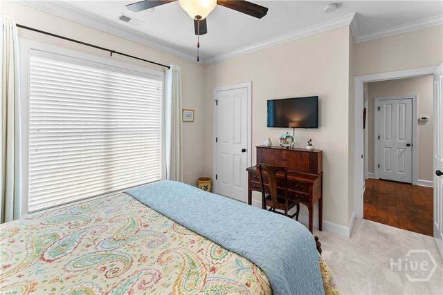 25 Crestwood Drive, Savannah, GA 31405