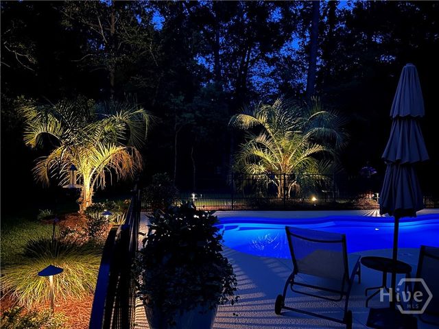 25 Crestwood Drive, Savannah, GA 31405