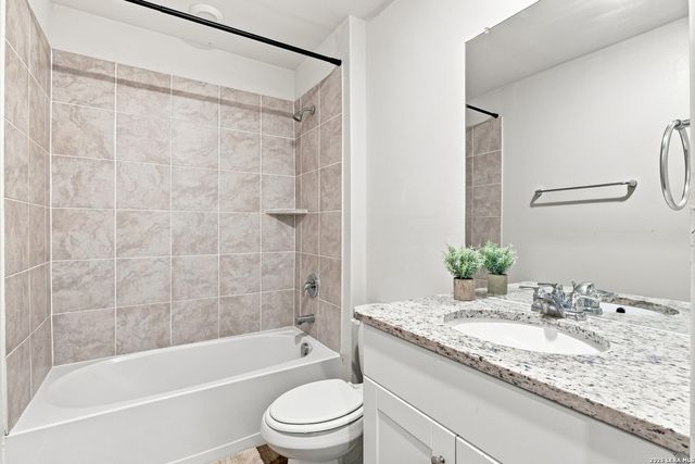 1703 CHIANTI PASS, New Braunfels, TX 78130