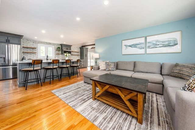 1354 Route 134, Dennis, MA 02660