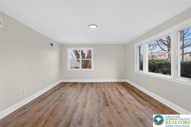 1134 North 26th Street, South Whitehall Twp, PA 18104