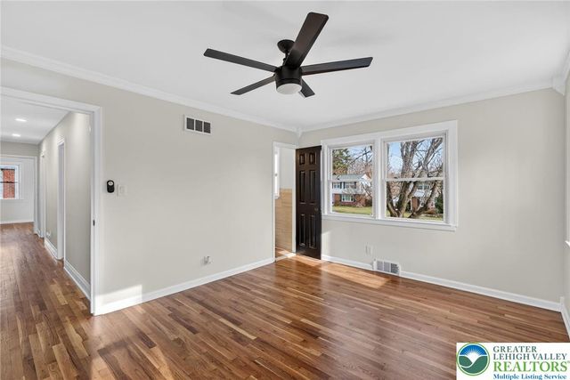 1134 North 26th Street, South Whitehall Twp, PA 18104