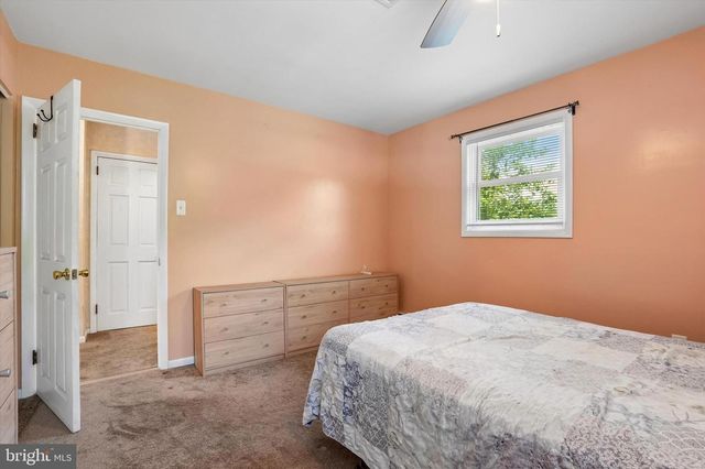 511 CHARLES DR, King Of Prussia, PA 19406