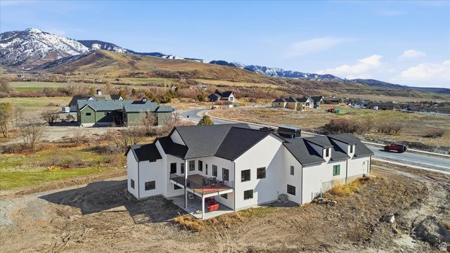 687 N CHERRY CREEK PKWY, Richmond, UT 84333