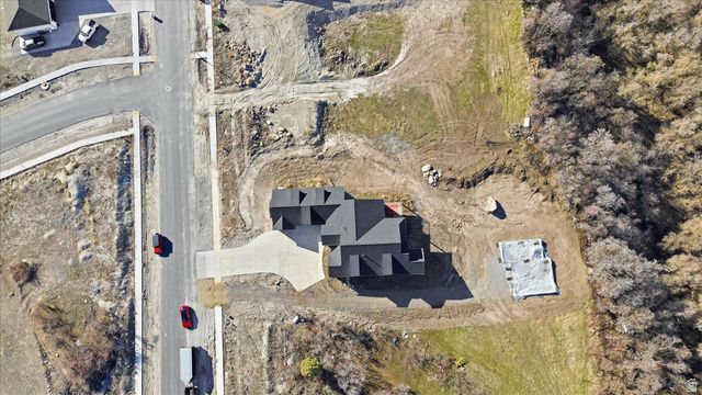 687 N CHERRY CREEK PKWY, Richmond, UT 84333