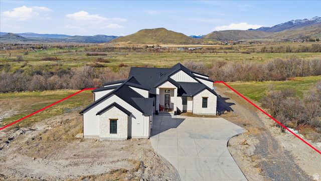 687 N CHERRY CREEK PKWY, Richmond, UT 84333